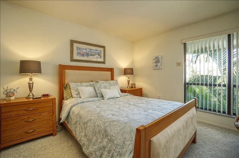 Runaway Bay 233